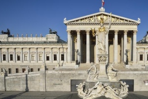 Парламент Австрії засудив тортури та депортації на окупованих Росією територіях України