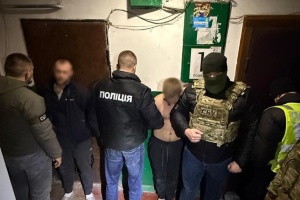 Теракт у Дарницькому районі Києва: затримали трьох підозрюваних
