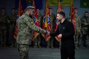 Зеленський у Куп'янську вручив державні нагороди українським захисникам
