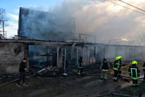 ウクライナ南部オデーサ州、ロシア軍の大規模攻撃で停電被害続く