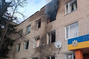 Росіяни атакували дронами Городню на Чернігівщині - зайнялося відділення поліції