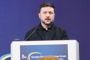 Zelensky in Berlin: during war, Ukraine not only asks for help but offers joint weapons production