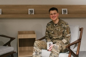 Артур Дронь здобув премію імені Шевельова за книжку «Гемінґвей нічого не знає»