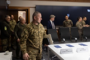 На Банковій обговорили з військовими Франції і Британії присутність міжнародного контингенту в Україні