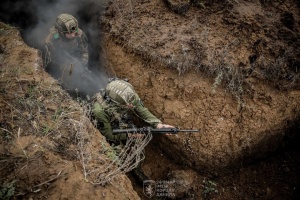 На фронті від початку доби вже 128 боєзіткнень, понад 50 з них - на Покровському напрямку