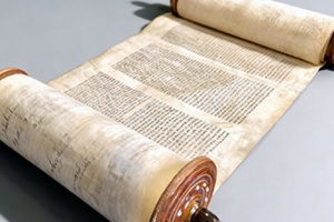 Маріупольський краєзнавчий музей створив електронний каталог своєї колекції