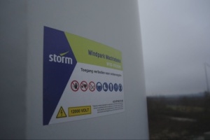 Ukraina otrzymała wiatraki i panele słoneczne z Holandii, aby wzmocnić system energetyczny