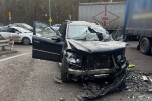 У Києві сталася ДТП за участю вантажівки - загинув підліток, є постраждалі