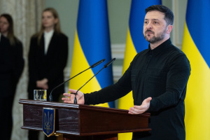  Зеленський закликав бути пильними на Різдво через загрозу обстрілів