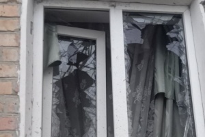 Загарбники ввечері атакували дронами Нікопольський район - пошкоджені будинки