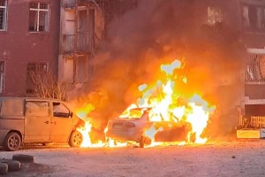 У Чернігові внаслідок падіння ворожого безпілотника пошкоджений будинок