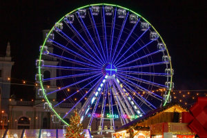 Прокуратура через суд хоче заборонити експлуатацію колеса огляду у Києві