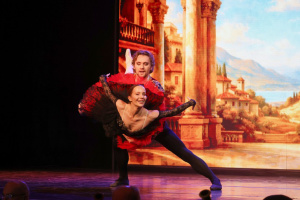 У Харкові відбувся Гала-балет за участі солістки English National Ballet Катерини Ханюкової