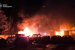 Кількість постраждалих внаслідок повітряної атаки на Київщину зросла до 14, одна людина загинула