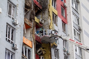 Zelensky: Rusia lanza casi 500 drones y 40 misiles sobre Ucrania