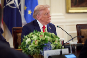 Trump estime qu’un accord pour mettre fin à la guerre en Ukraine sera solide 