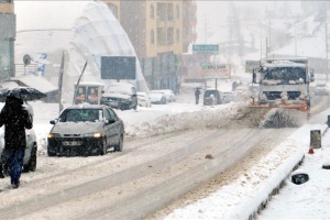 Через снігопади в турецьких школах скасували навчання