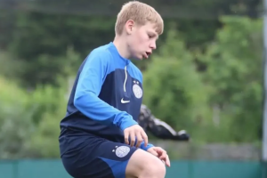 «Ліверпуль» підписав контракт із футболістом збірної України, якому всього 14 років