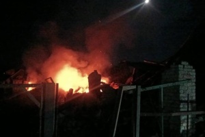 Росіяни вночі атакували Дніпропетровщину з артилерії та дронами, є поранені