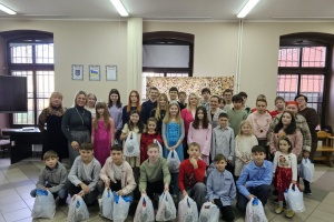 Українські дипломати та волонтери відвідали дитячі будинки сімейного типу в польській Свідниці