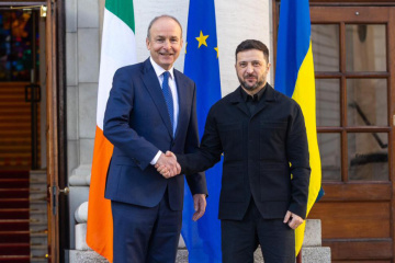 Зеленський в Ірландії | Житло ветеранам у Дії | Перемовини в кремлі | Найбільша колекція артефактів