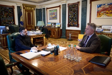 Зеленський і Кислиця обговорили дипломатичну роботу і перемовини зі США