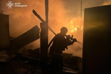 Russians massively attack three districts in Kyiv region