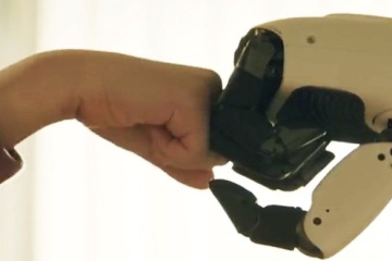 LG Electronics розробила домашнього робота-гуманоїда зі штучним інтелектом