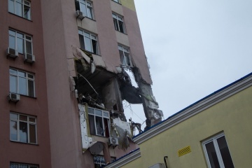 Russians injure 19 people in combined attack on Kyiv