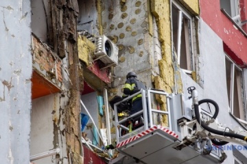 Russian attack leaves more than 10 high-rise buildings damaged in Kyiv, emergency rescue operations ongoing
