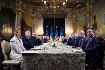 Broth, steak with French fries, and Trump cake: lunch menu of Ukrainian and US presidents revealed