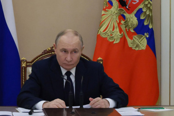 Putin orders offensive in Ukraine to continue amid peace talks