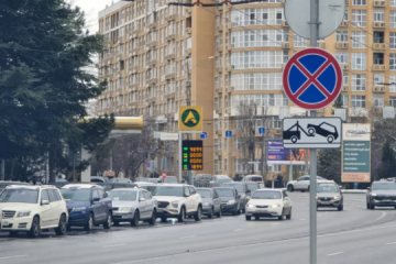 Diesel fuel disappears from gas stations in Crimea, following popular brands of gasoline
