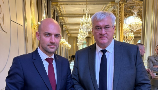 Sybiha y Barrot abordan en París el proceso de paz, la defensa y el apoyo internacional a Ucrania 