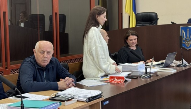 Батька детектива НАБУ Магамедрасулова відпустили під нічний домашній арешт