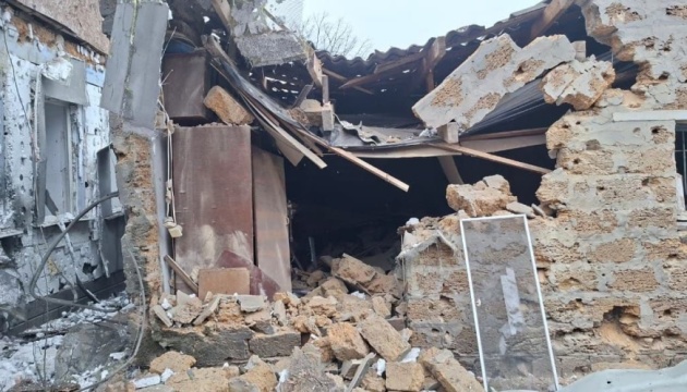 Росіяни обстріляли Білозерку, пошкоджені щонайменше 12 будівель