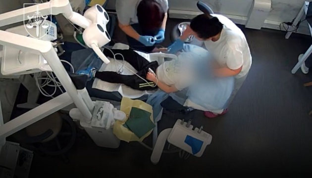 Смерть дитини у київській стоматології: анастезіологу оголосили підозру