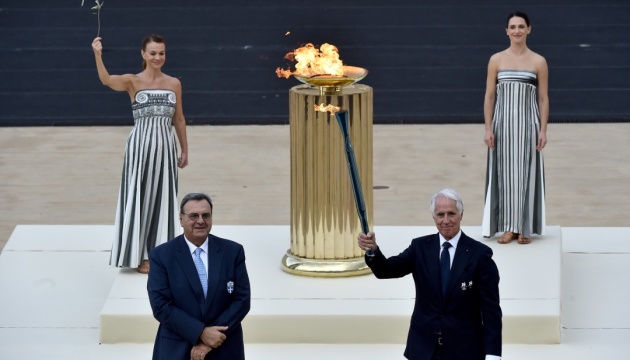 Італія прийняла естафету олімпійського вогню для Зимових ігор у Мілані