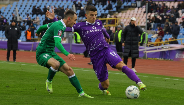 ЛНЗ очолив футбольну Прем'єр-лігу, розгромивши «Оболонь»