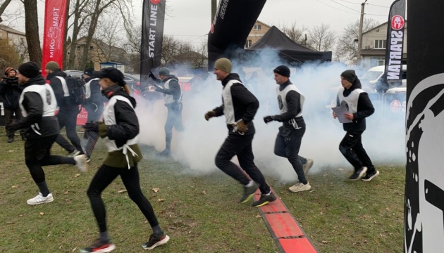 Ветерани ГУР взяли участь у зимовому забігу Spartan Winter на Київщині