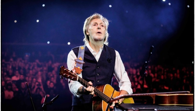 Маккартні виступив проти заборони в ЄС написів на вегетаріанських продуктах «бургер» та «ковбаса»