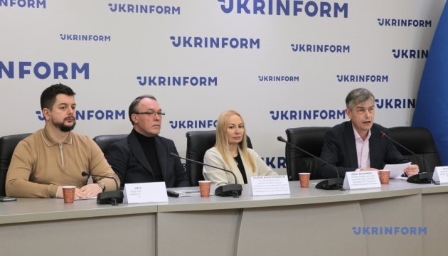 Загроза нових тютюнових та нікотинових виробів: захист дітей та молоді