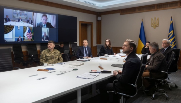 Економічне відновлення України: Зеленський провів першу зустріч робочої групи з представниками США