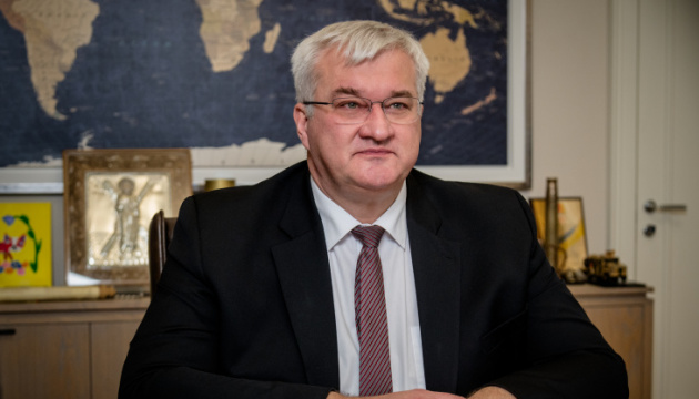 Sybiga en el foro en Bucarest: La guerra de Rusia en Europa es cada vez menos híbrida