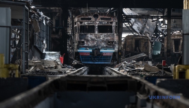 Фастівський залізничний вузол. Від руйнувань до поступового відновлення