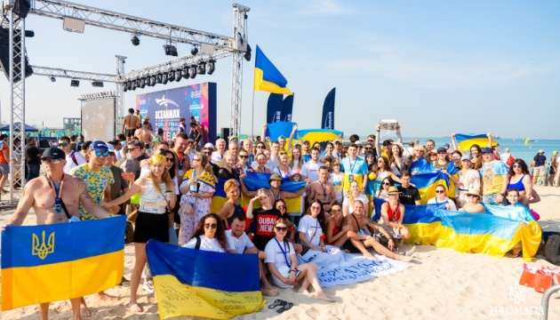 Українські ветерани підкорили міжнародний заплив Oceanman в Дубаї