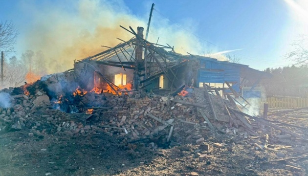 Росіяни за добу 59 разів атакували Чернігівщину - є поранені, зруйнований старостат