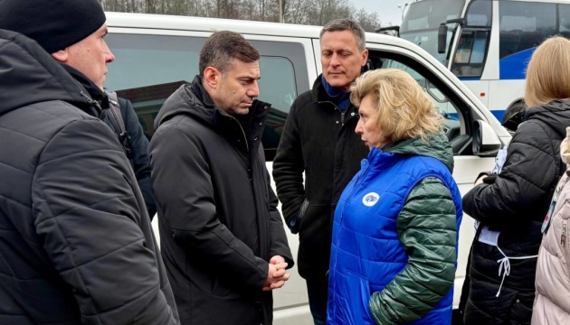 В Україну з РФ і захоплених територій повернули 60 громадян - Лубінець