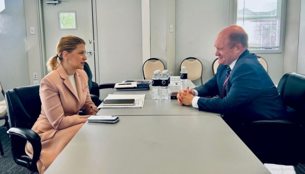 До Сенату США внесли законопроєкт із санкціями за імпорт російської нафти - Стефанішина