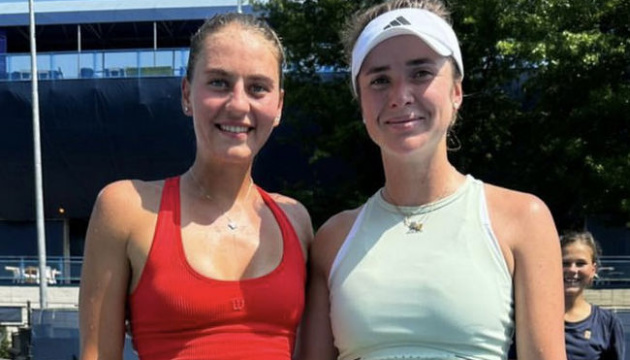 Світоліна виграла у Костюк на виставковому тенісному турнірі в Індії